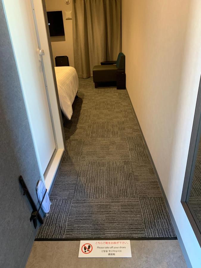 Hotel Reference Tenjin III Фукуока Экстерьер фото