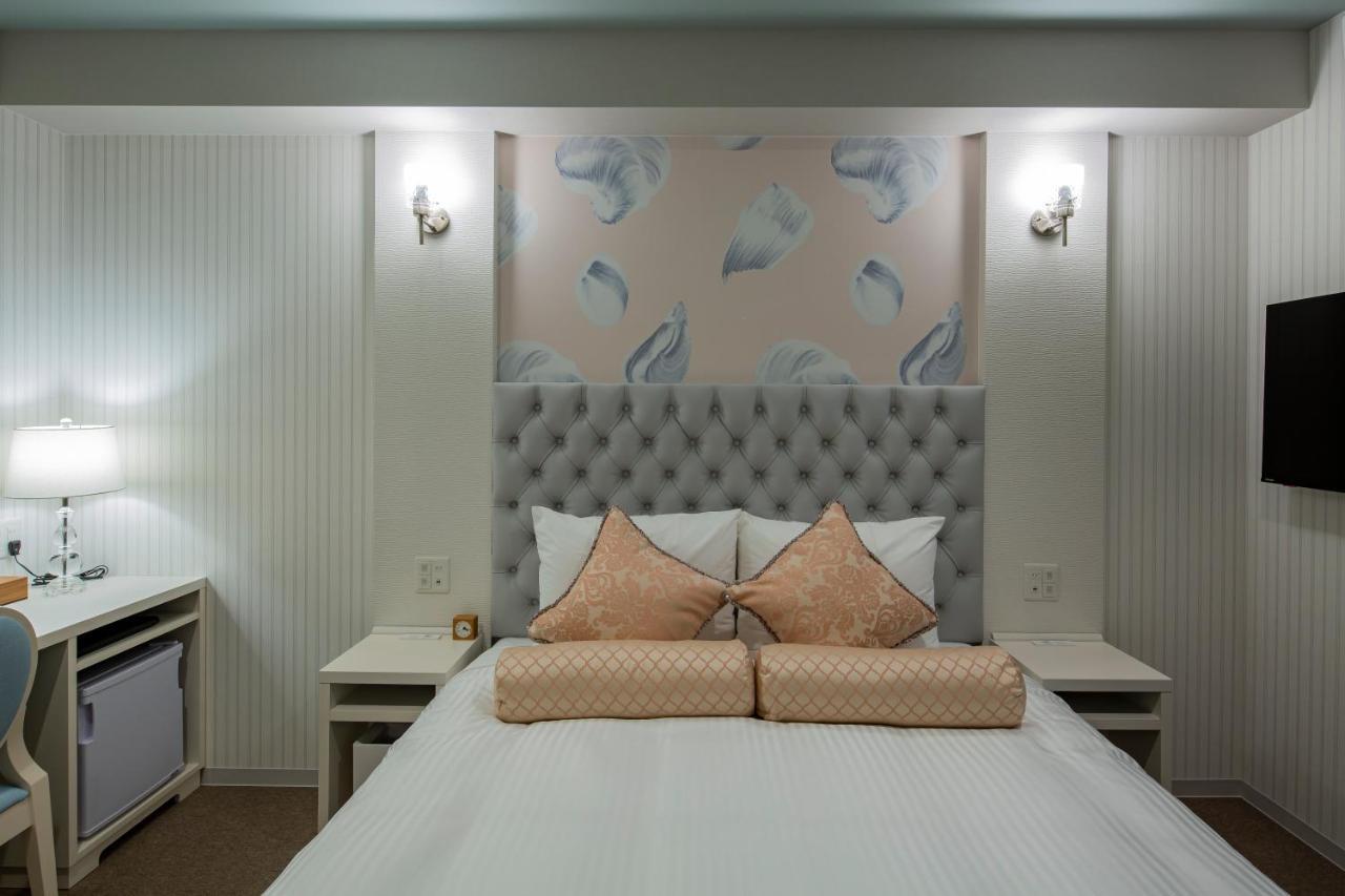 Hotel Reference Tenjin III Фукуока Экстерьер фото